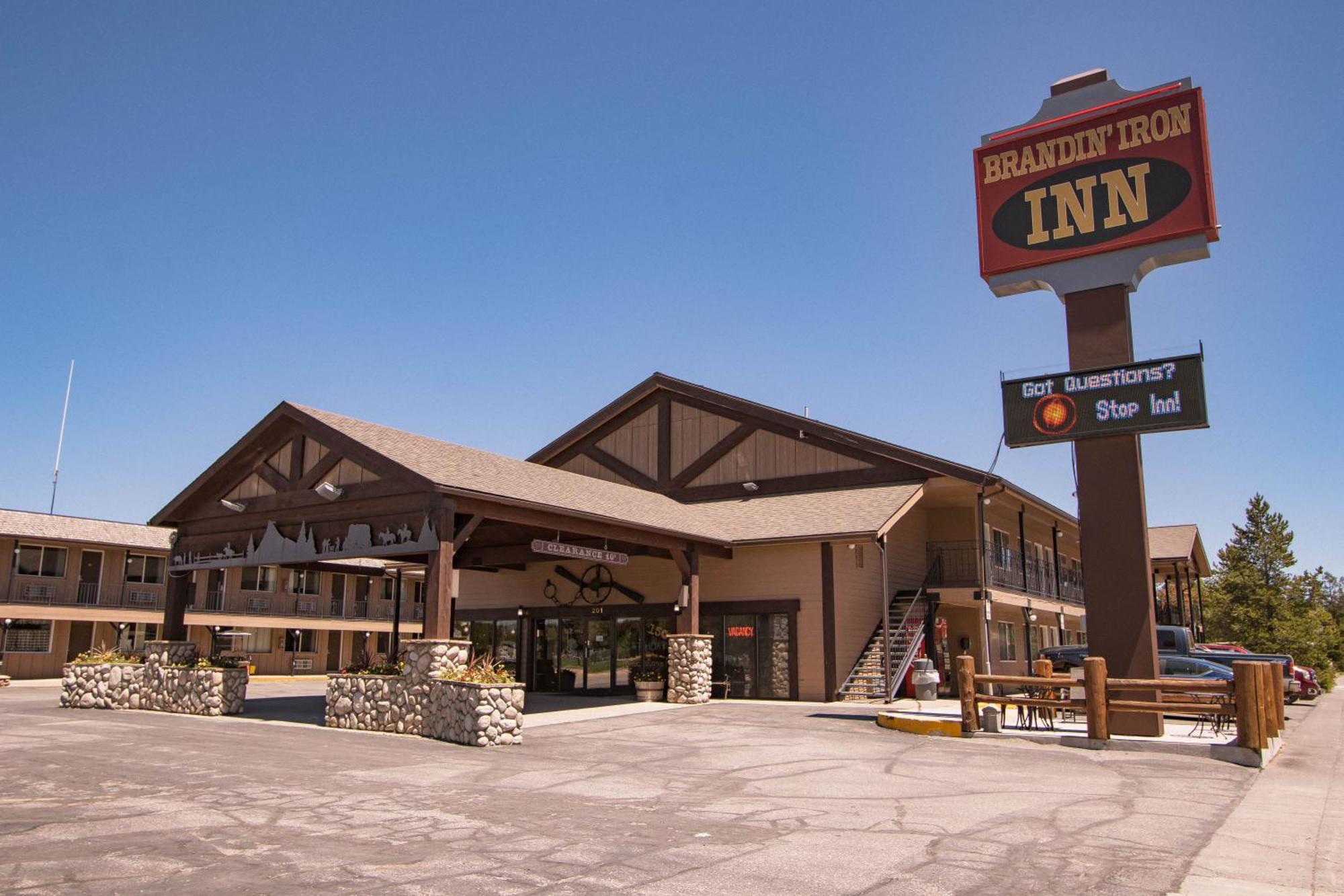 Brandin' Iron Inn West Yellowstone Exterior photo